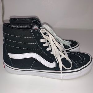 BLACK HIGH TOP VANS